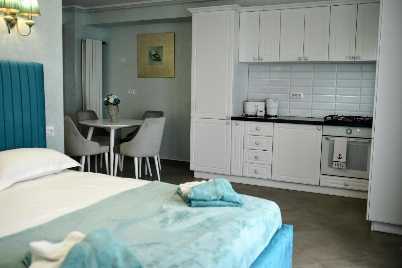 Apartamento Myosotis Mamaia Studio By The Lake Exterior foto