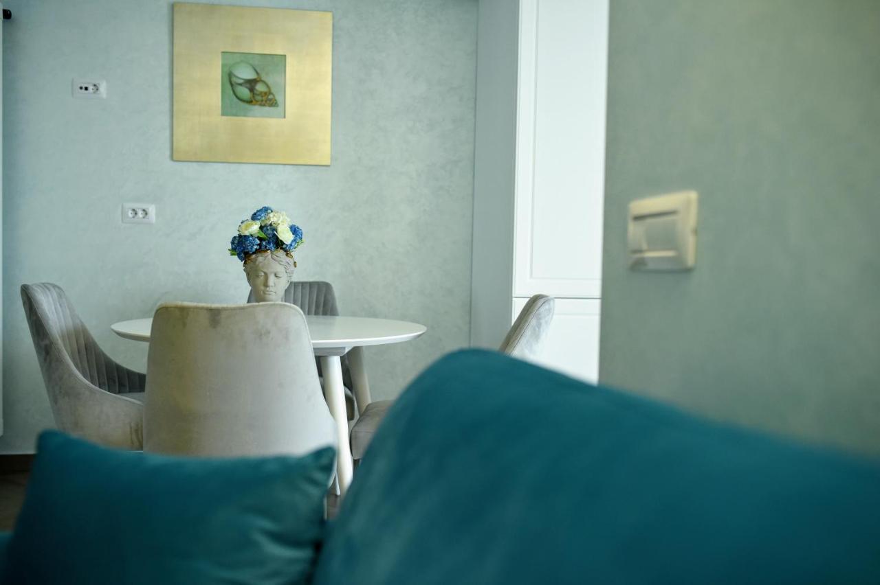 Apartamento Myosotis Mamaia Studio By The Lake Exterior foto