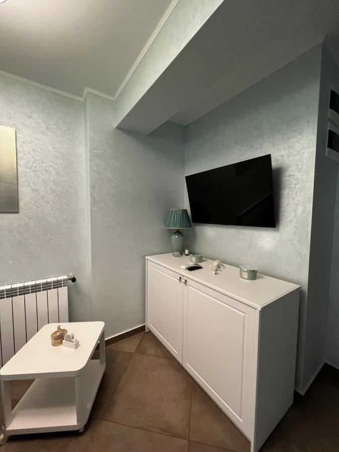Apartamento Myosotis Mamaia Studio By The Lake Exterior foto